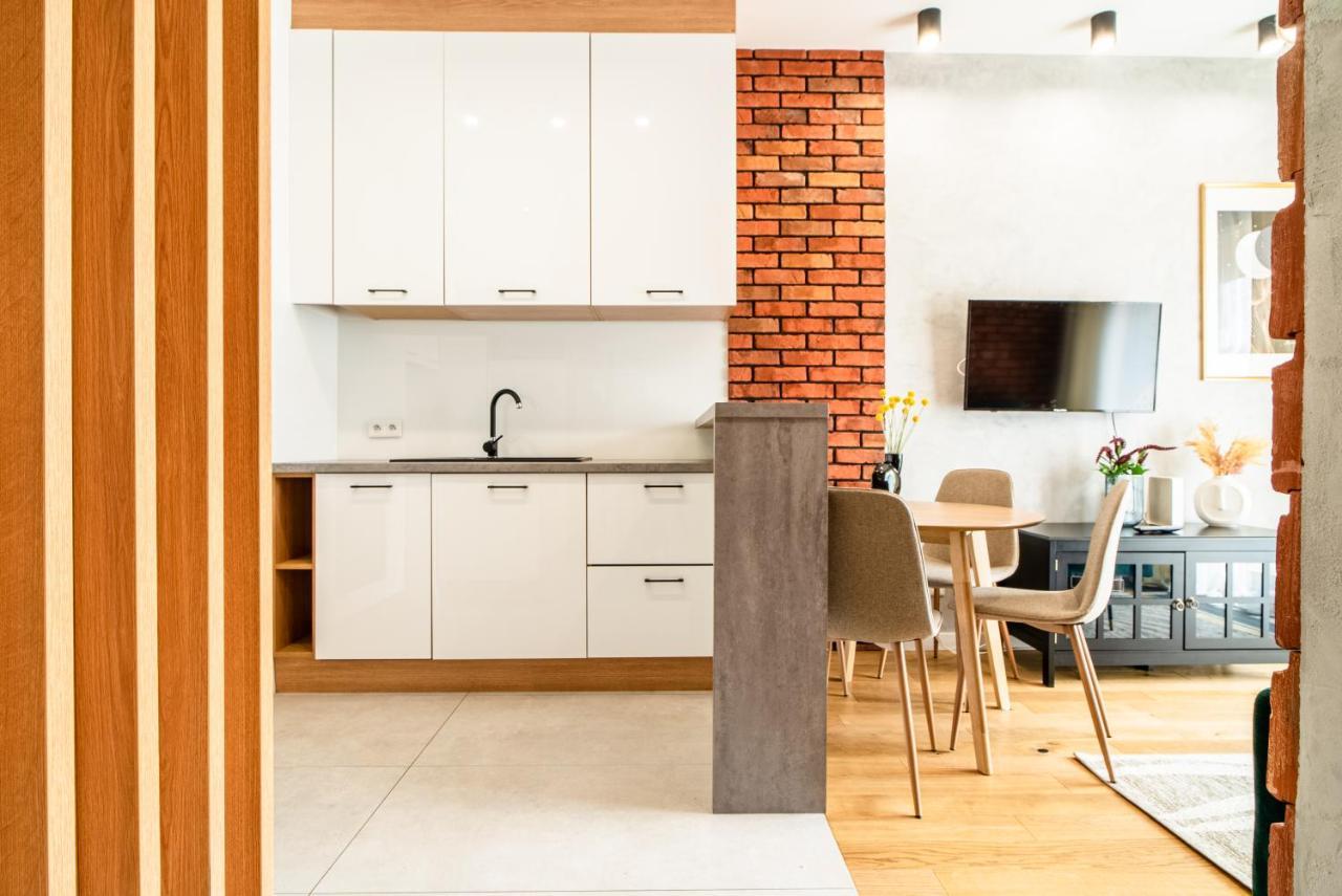 Apartamentysnu, Wola Premium II Z Parkingiem Warschau Buitenkant foto