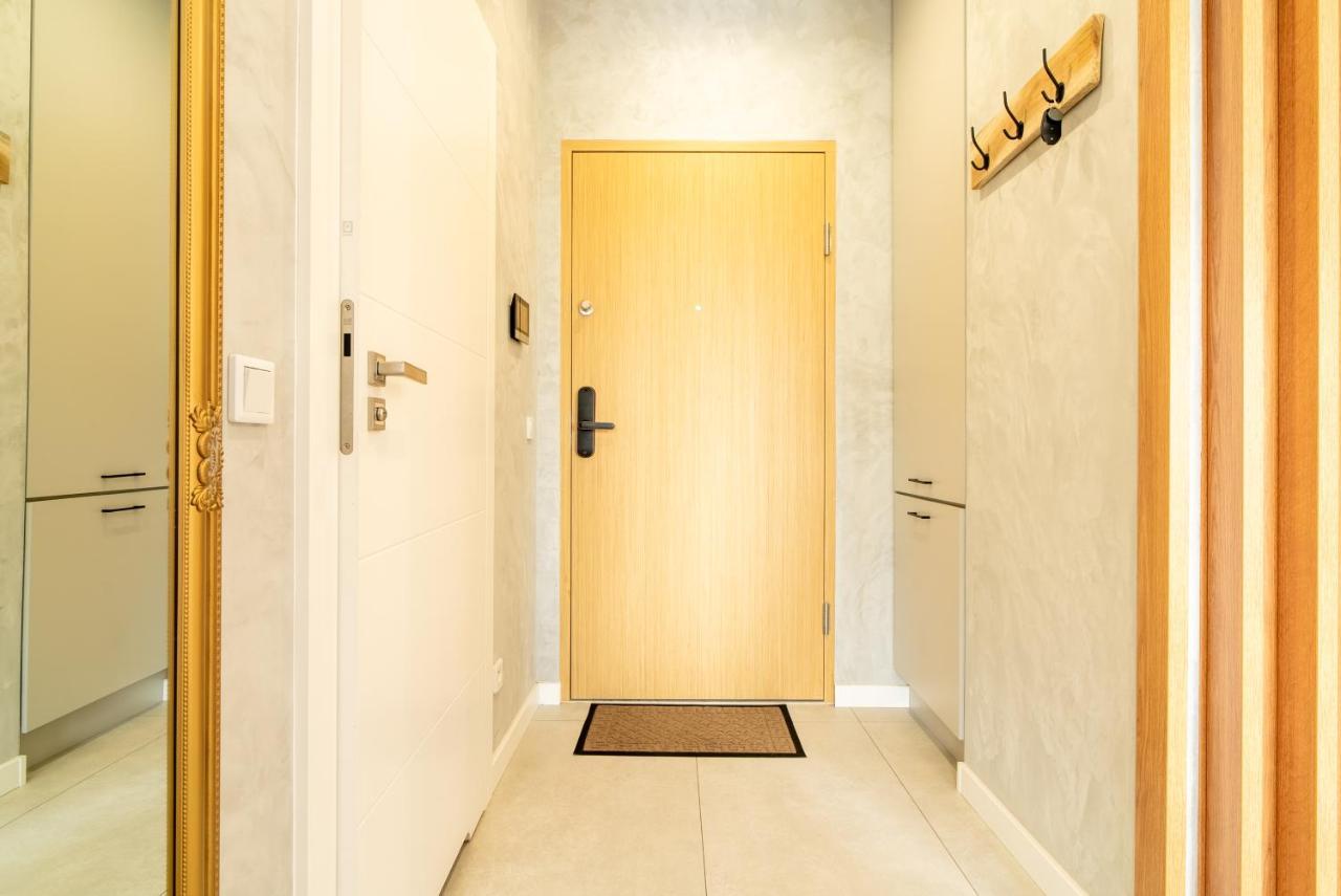 Apartamentysnu, Wola Premium II Z Parkingiem Warschau Buitenkant foto